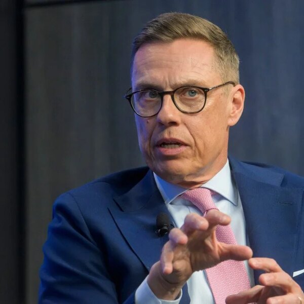 Фінляндський президент висловився щодо вторгнення Росії в НАТО