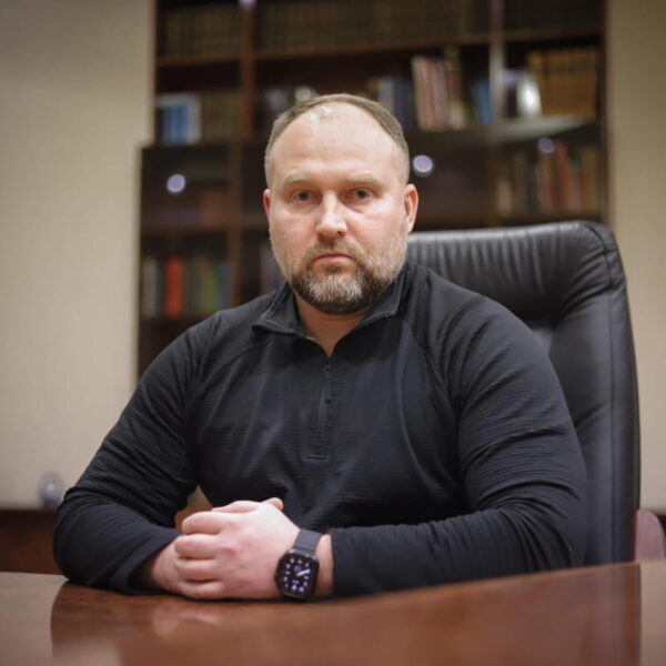 ЄС” просить пояснити, чому очільник Держфінмоніторингу не помітив 150 мільйонів для застави Галущенка, вимагаючи відсторонити Проніну.
