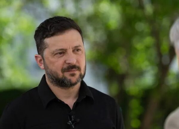 Аеродроми, нафтопереробні заводи, ракетний підрозділ: Зеленський повідомив про 16 уражених російських цілей