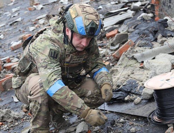 Президент України затвердив нову дату професійного свята для військовослужбовців Збройних Сил: кого та коли слід вітати
