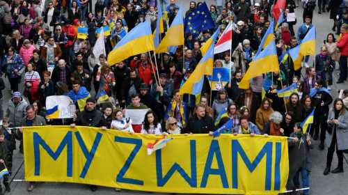 Польська допомога Україні: мільярдні прибутки та несподівана вдячність