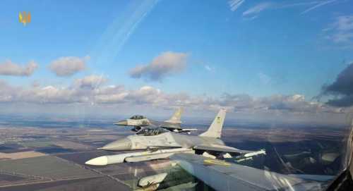 F-16 вже є основою Збройних сил України у галузі авіації, проте МіГ-29 та Су-27 залишаються значущими. Що ще з цього приводу повідомляє RUSI.