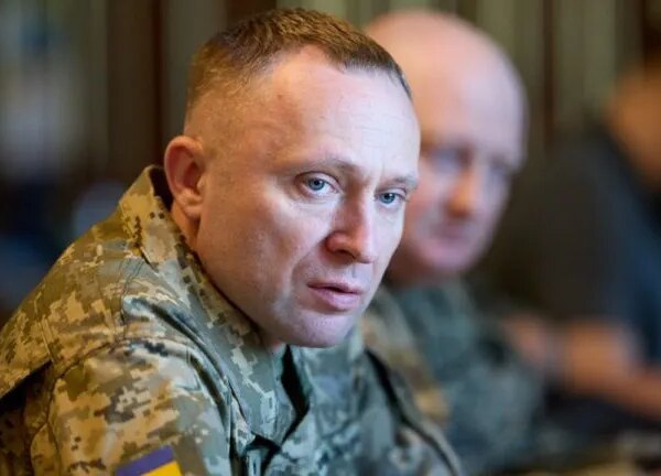 Позиція головнокомандувача ЗСУ стає об’єктом інформаційних нападів – Драпатий