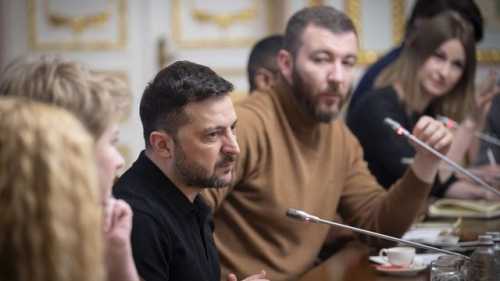 Зеленський сподівається, що Сибіга та Буданов запровадять регулярний формат діалогу з послами