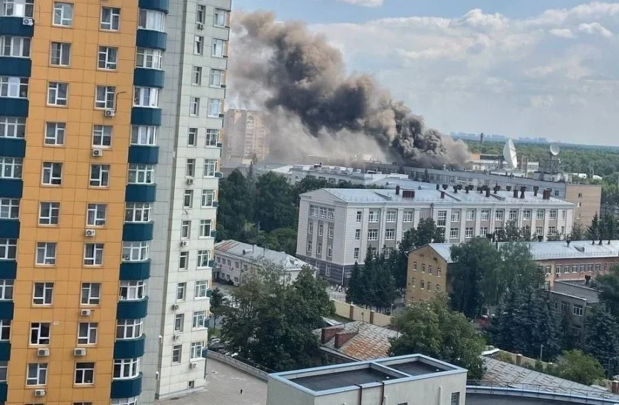 У Підмосков’ї палає науково-дослідний інститут, що займається розробкою балістичних ракет Росії: подробиці