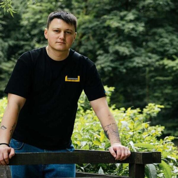 Артур Дронь дописує новий твір «Лікарня святого Пантелеймона» з трилогії, присвяченої воєнному досвіду.