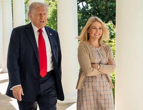Відставка Трампової прихильниці: хто обійме посаду замість Керолайн Лівітт