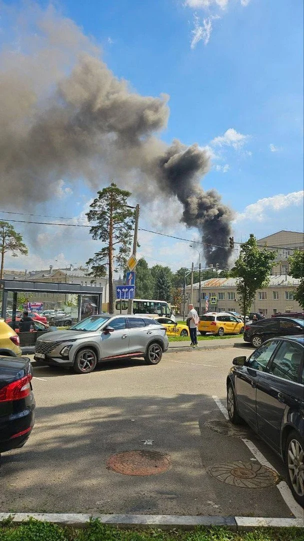 Пожежа на території головного інституту «Роскосмосу». / © соцмережі