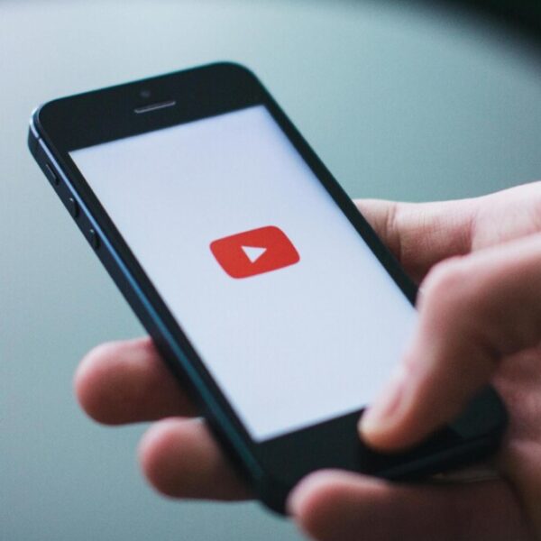 YouTube значно підвищує вартість підписки без реклами