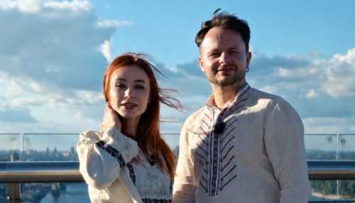 Письменниця з Тернополя представила відеопоезію, присвячену дружинам українських Героїв, у межах проєкту «В_цілі_ТИ»
