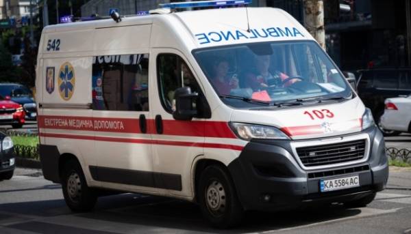 13 поранених опинилися в лікарнях через російські удари по Лозовій та Балаклії.