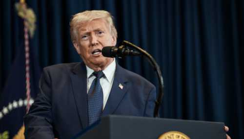 Трамп: Сполучені Штати не завдаватимуть ударів по Ірану, якщо угода буде укладена негайно.