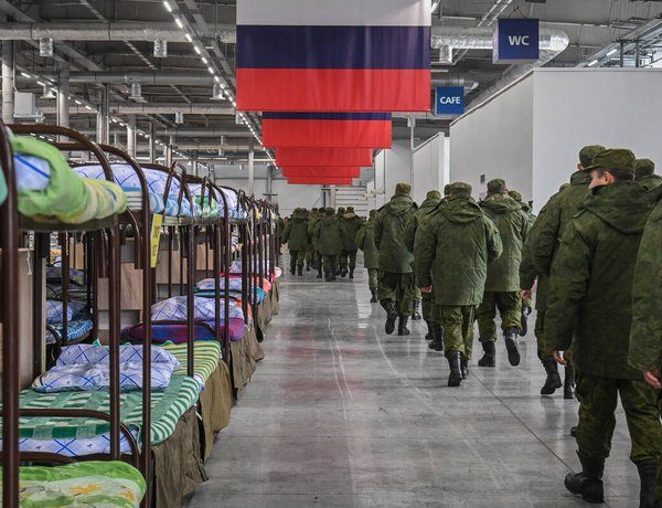 Мобілізація в Росії — Кремль активно шукає персонал, щоб уникнути оголошення призову, подробиці