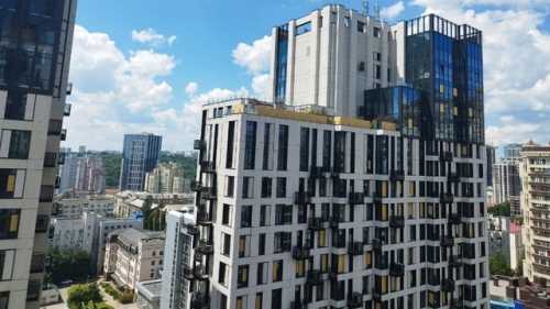 Новобудови Києва: старт продажів зменшився на 40% у 2026 році – “ЛУН”