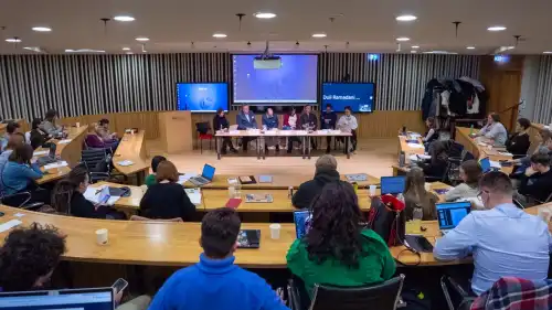 Віденський університет Центральноєвропейського університету розширює ініціативу “Невидимого університету для України” до “Глобального невидимого університету”