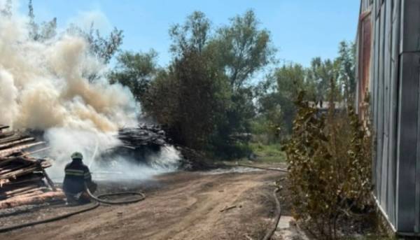 Харківська область: двоє загиблих і поранені внаслідок обстрілу Ізюма з РСЗВ з боку росіян