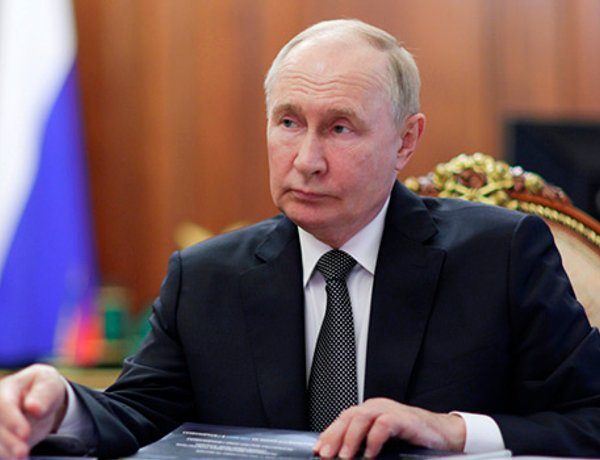 Виборча кампанія в Росії: Путін нейтралізує опозицію через власні переживання та низький рівень підтримки — медіа