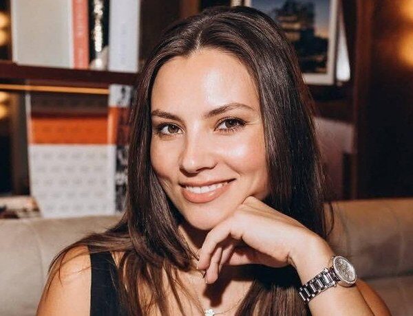Антоніна Хижняк у купальнику — артистка продемонструвала, як проводить відпустку на Одещині