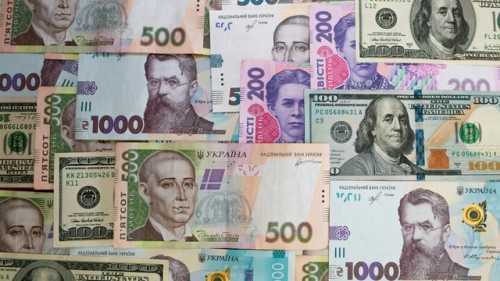 Мешканці України в деклараціях за перші 7 місяців 2026 року вказали 323,9 мільярда гривень доходу за 2025 рік, при цьому найбільшу частку отримав киянин.