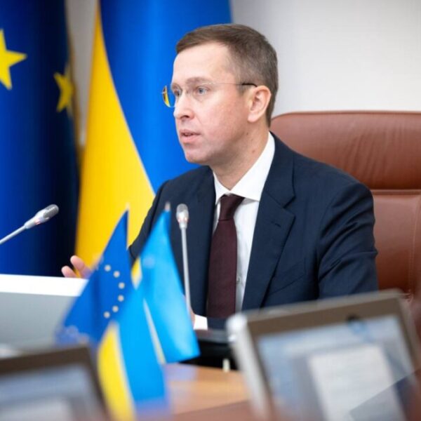 Уряд скасував повноваження голови правління Sense Bank.