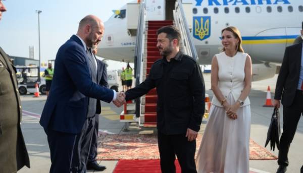 Зеленський вперше відвідав Сербію, де планує зустрітися з Вучичем.