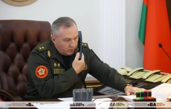 Білорусь розгортає війська біля кордонів Польщі та Литви