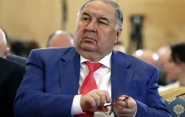 Баку пояснив позицію щодо скандалу навколо Усманова