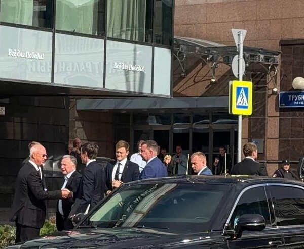 Посланці Трампа Віткофф і Кушнер відвідали московський ресторан “Аврора”