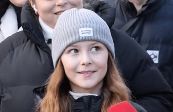 Школярка, що підкорила мережу: де зараз дівчина з виступу, який сколихнув інтернет