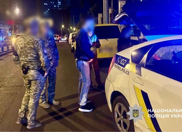 Іноземець спричинив ДТП, наїхавши на співробітників ТЦК в Одесі