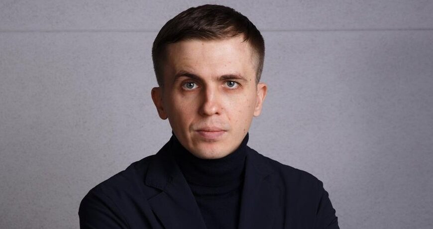 МЗС відреагувало на затримання журналіста Ткача у Відні: деталі справи Кравченка