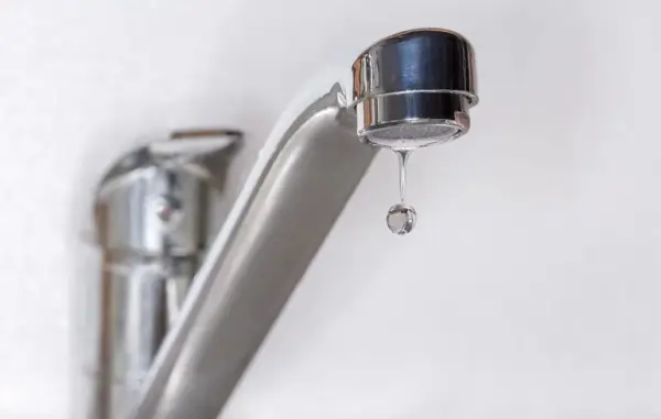 Відключення світла: як зима може позбавити українців води